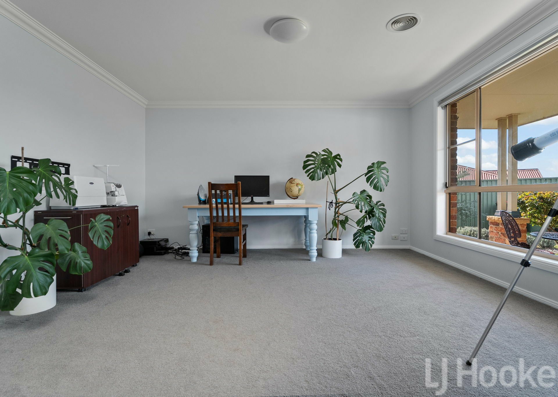 5 Sapphire Cresent — photo 10 of 24
