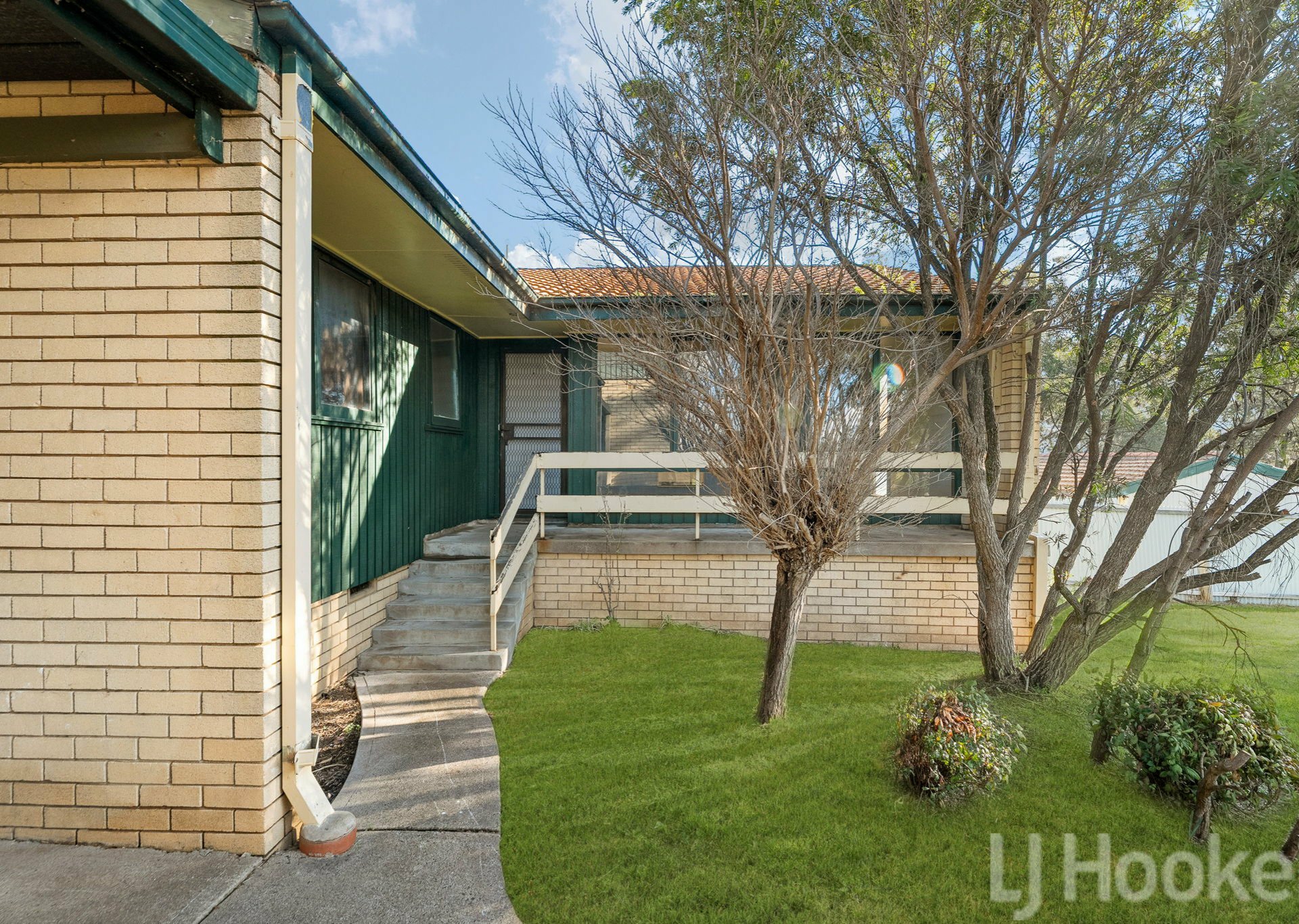 19 Rivett Place — photo 2 of 12