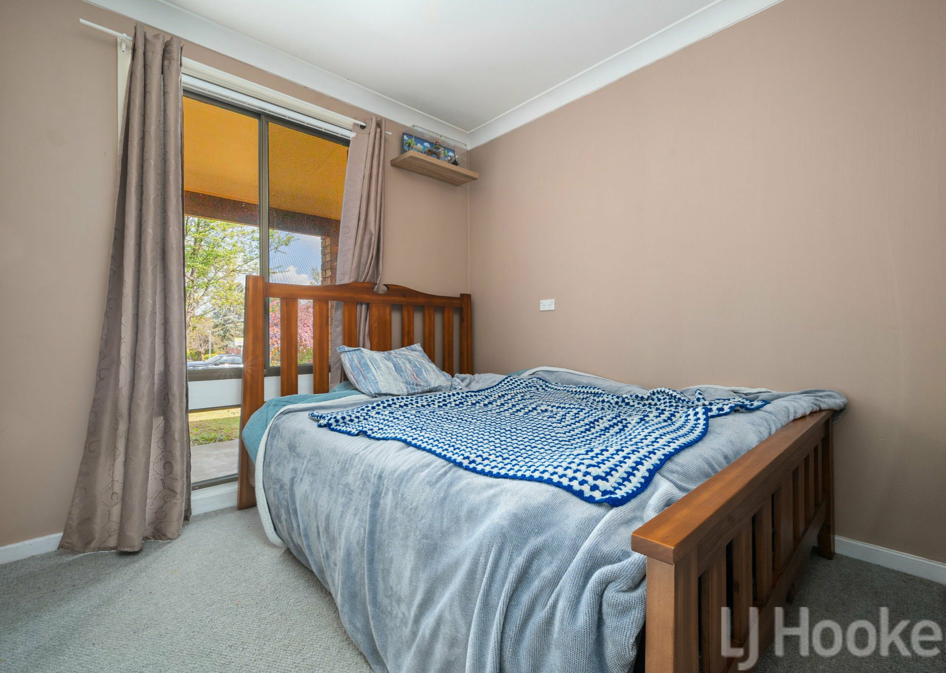 16 Tareena Avenue — photo 12 of 17