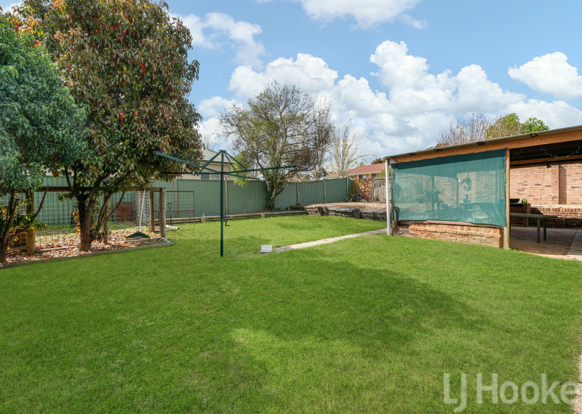 16 Tareena Avenue — photo 15 of 17