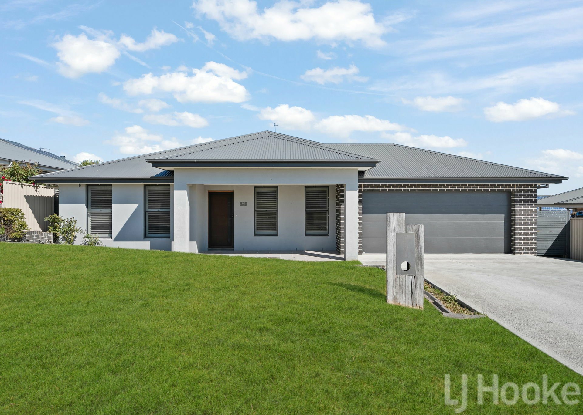 65 Graham Drive — photo from LJ Hooker Bathurst