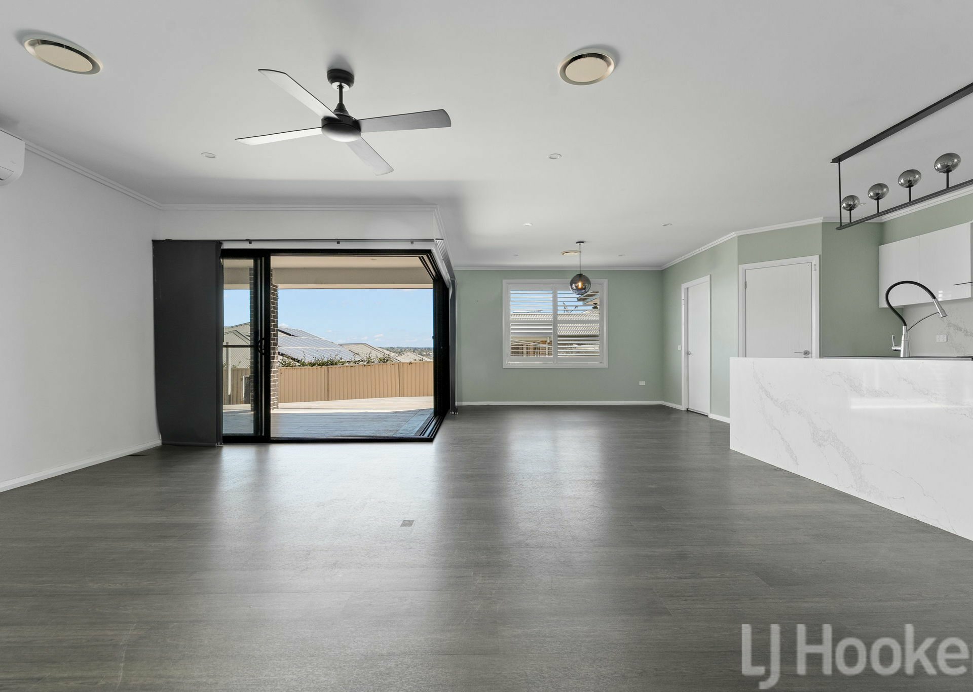 65 Graham Drive — photo 4 of 21