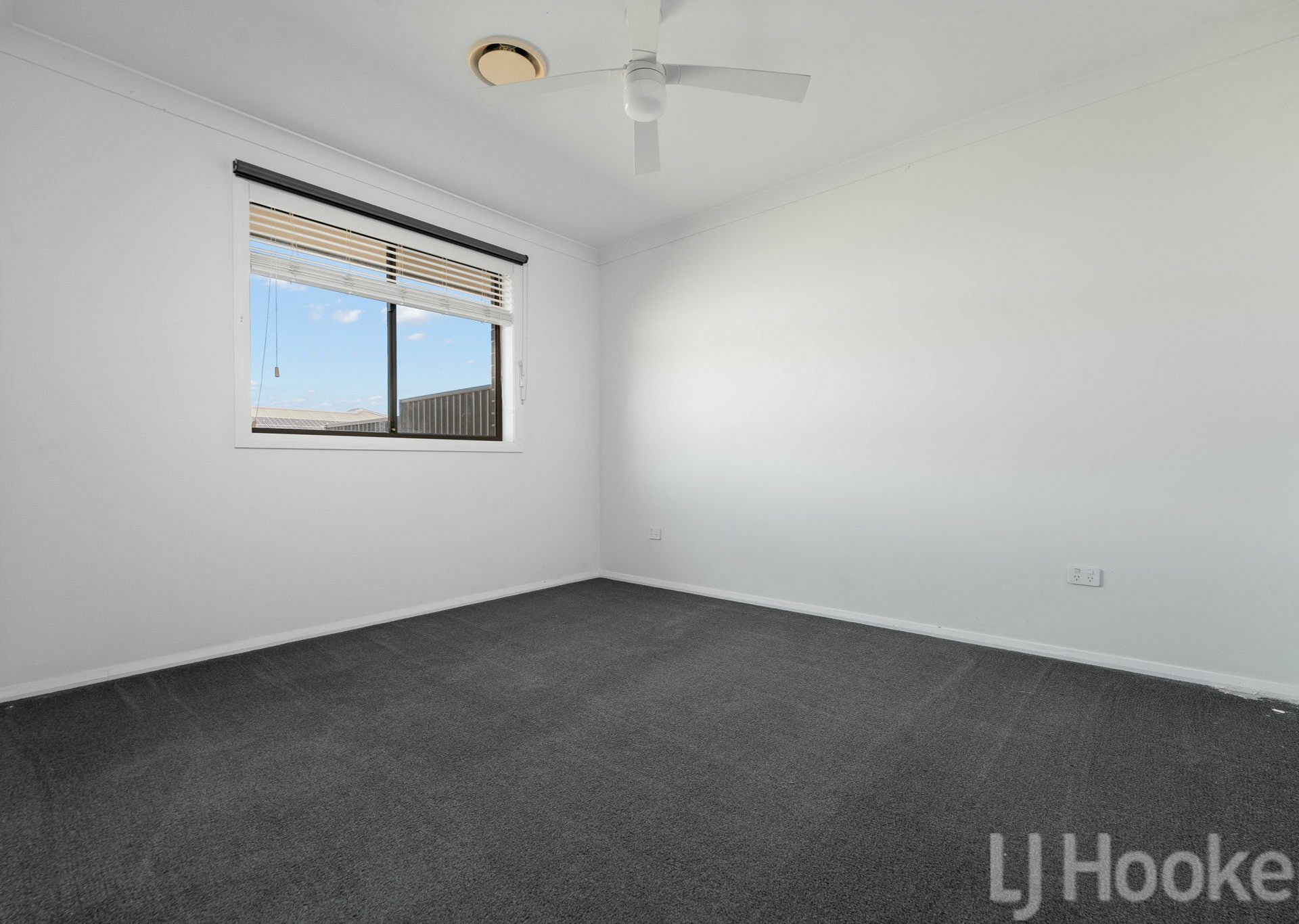 65 Graham Drive — photo 10 of 21
