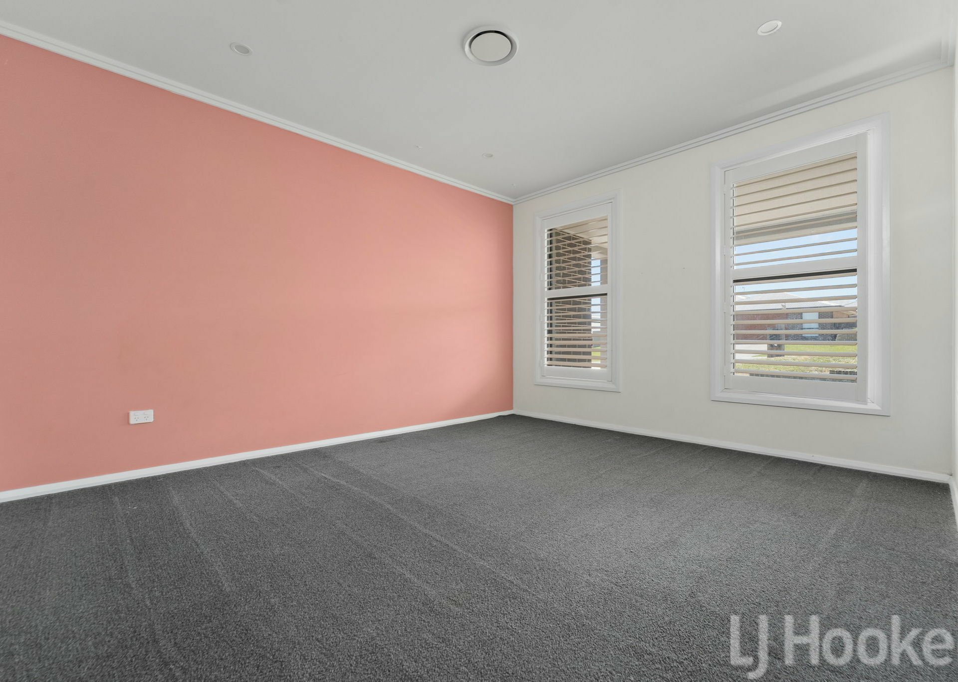 65 Graham Drive — photo 12 of 21