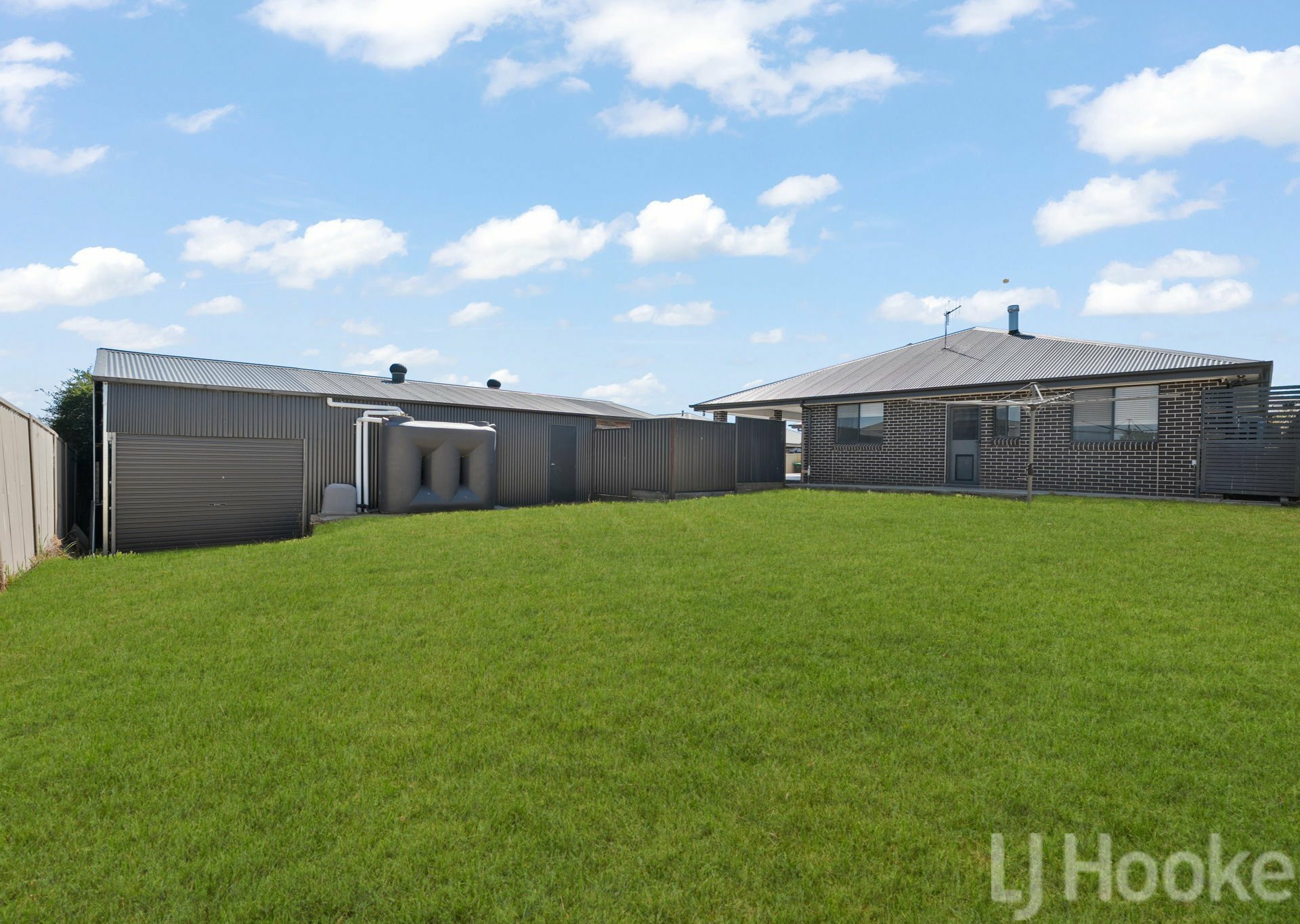 65 Graham Drive — photo 16 of 21