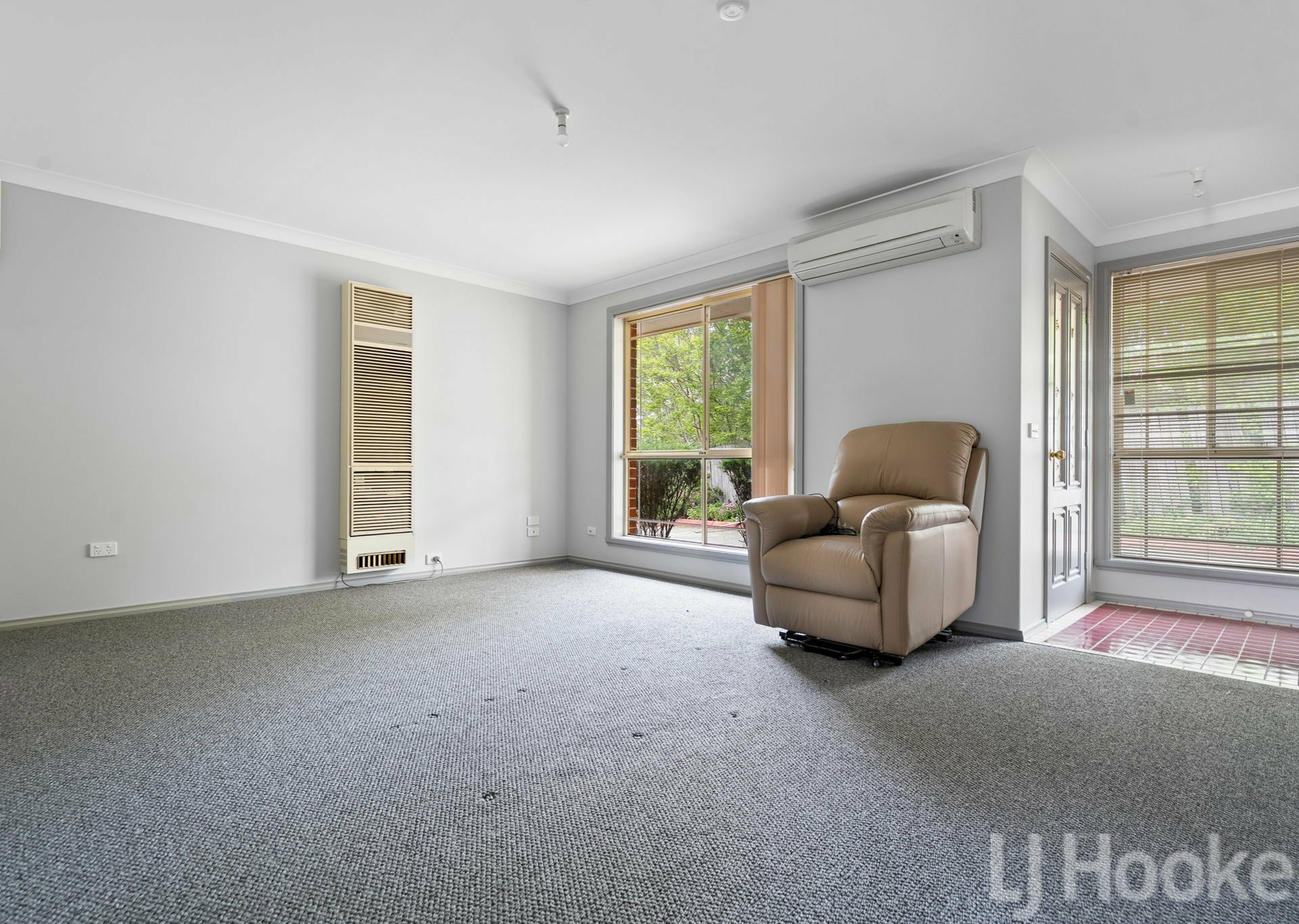 Unit 5/167 Stewart Street — photo 3 of 15