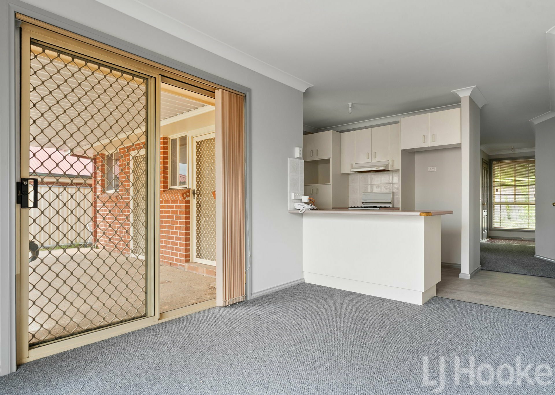 Unit 5/167 Stewart Street — photo 4 of 15