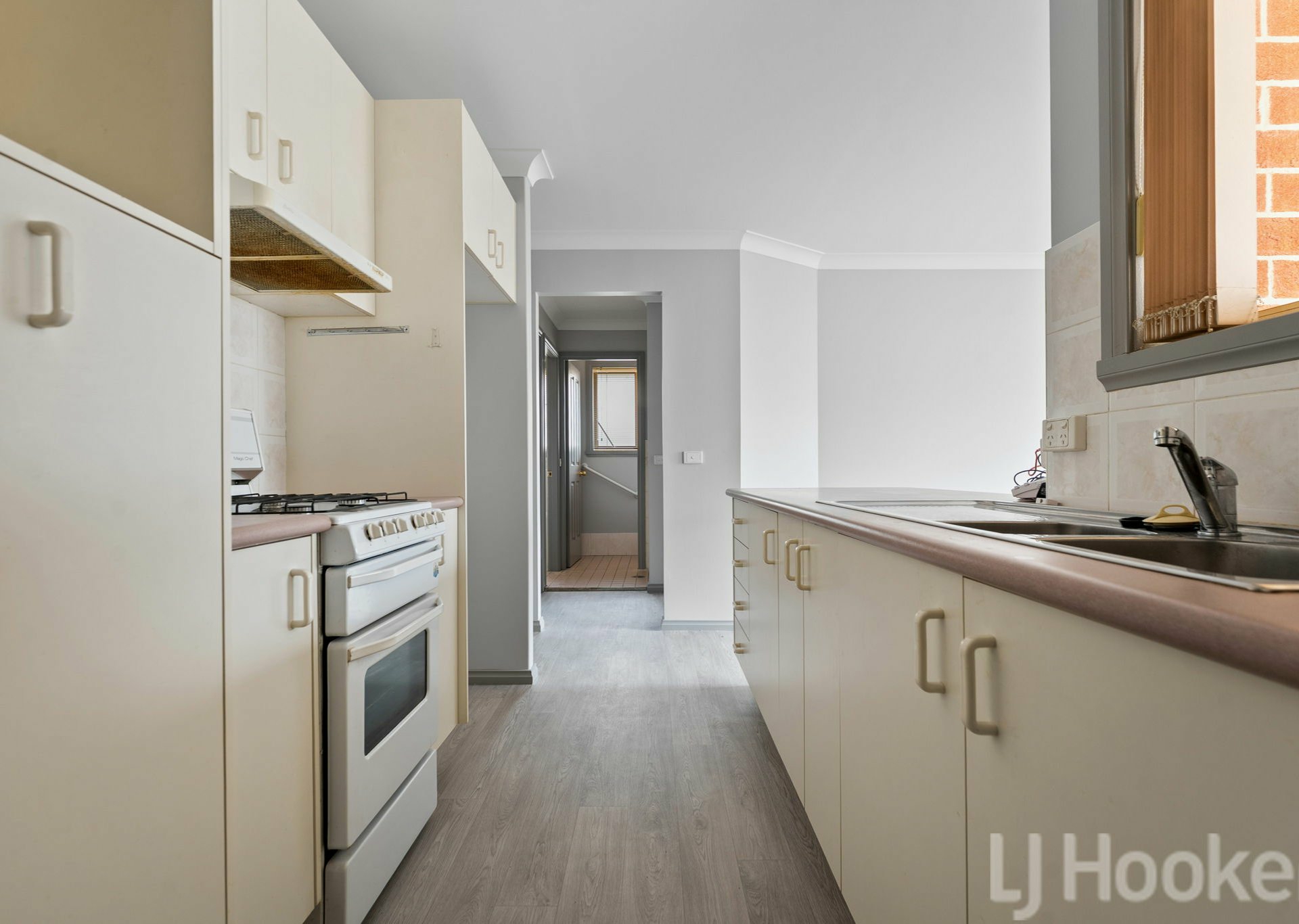 Unit 5/167 Stewart Street — photo 6 of 15