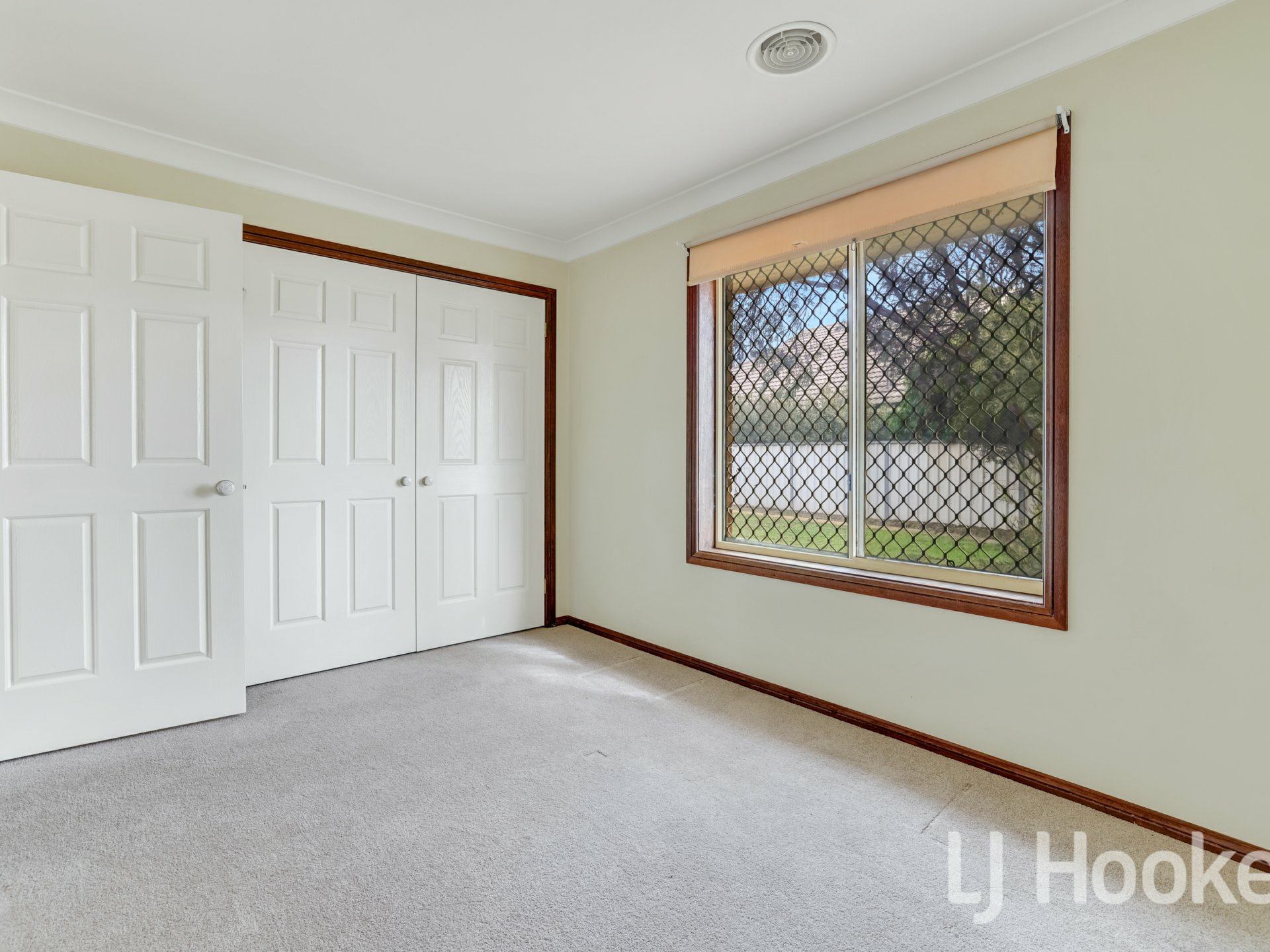 1 Wentworth Drive — photo 10 of 10