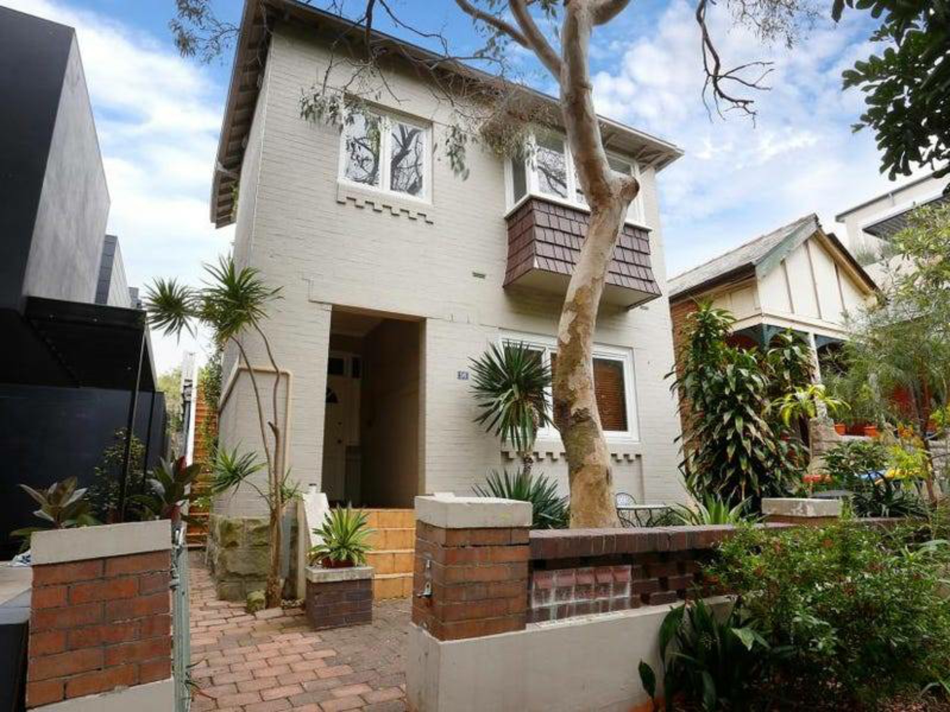 2/16 Consett Avenue Bondi Beach NSW Property Details LJ Hooker