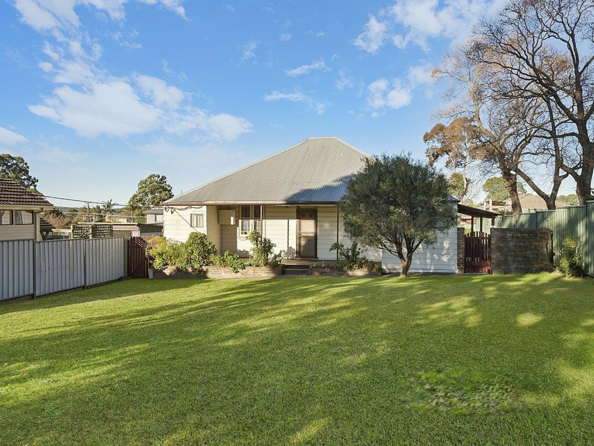 101 Binalong Road — photo 4 of 4