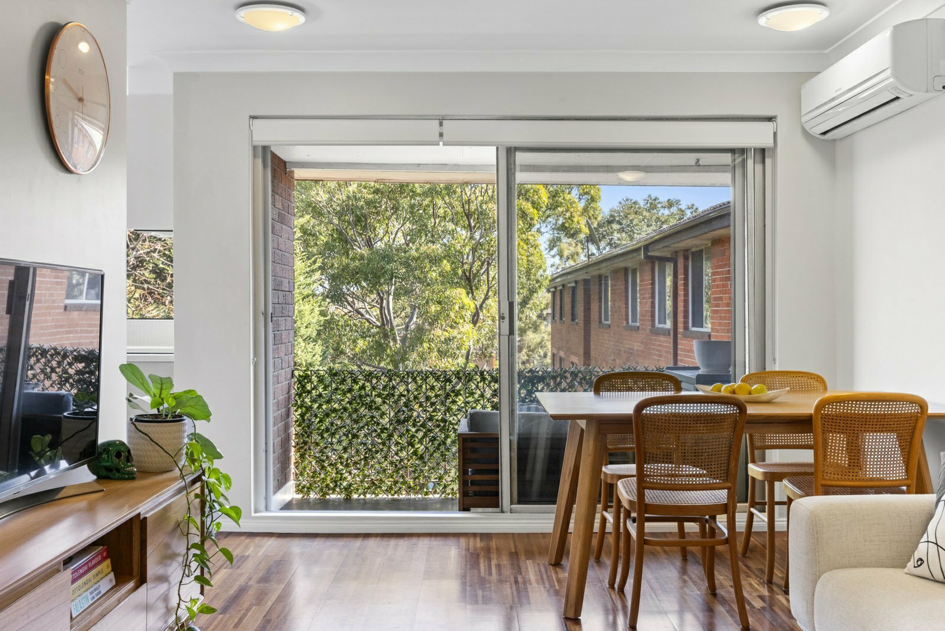 30/15 Grace Campbell Crescent, Hillsdale