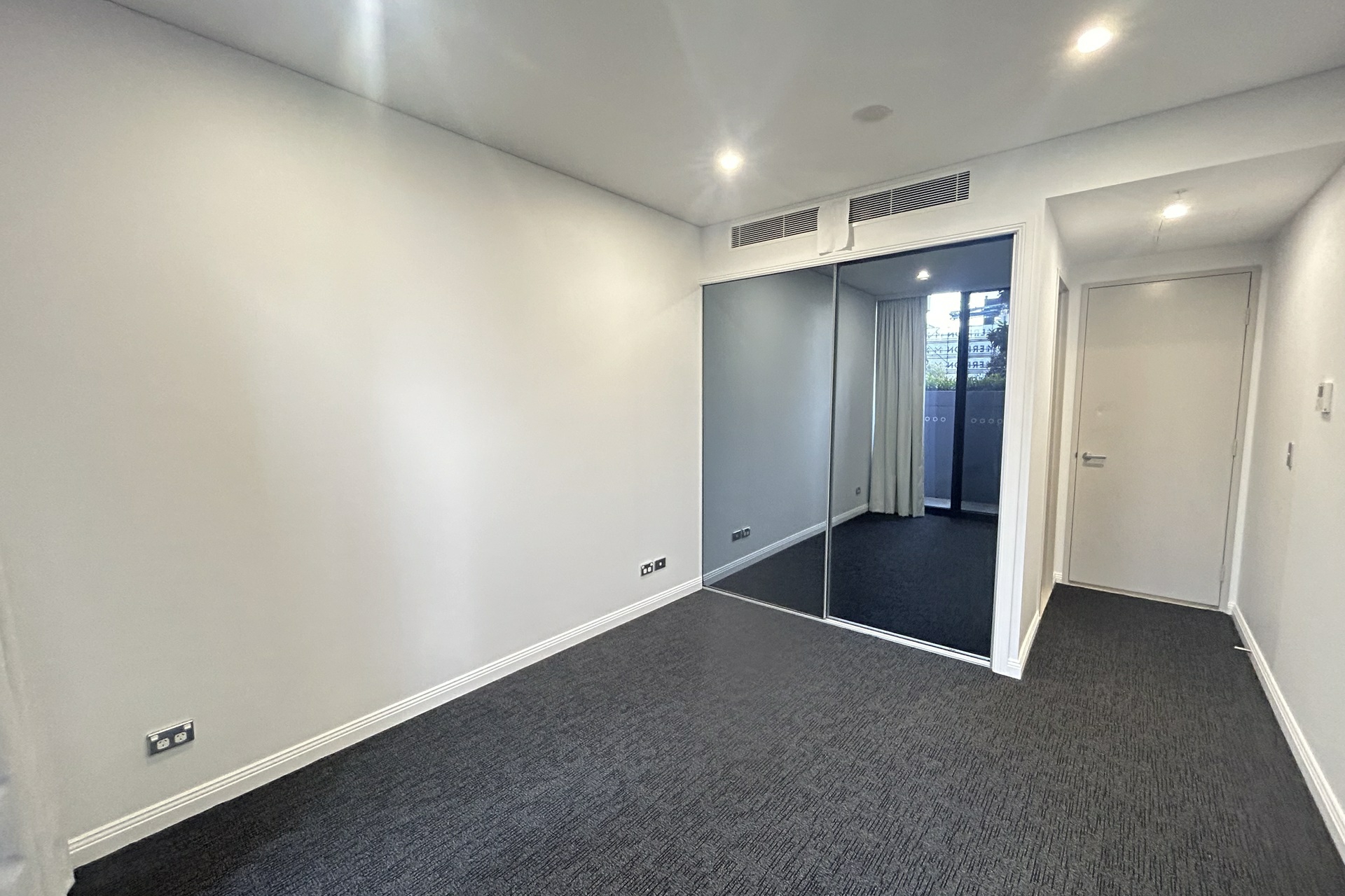 13/3 Finch Drive, EASTGARDENS