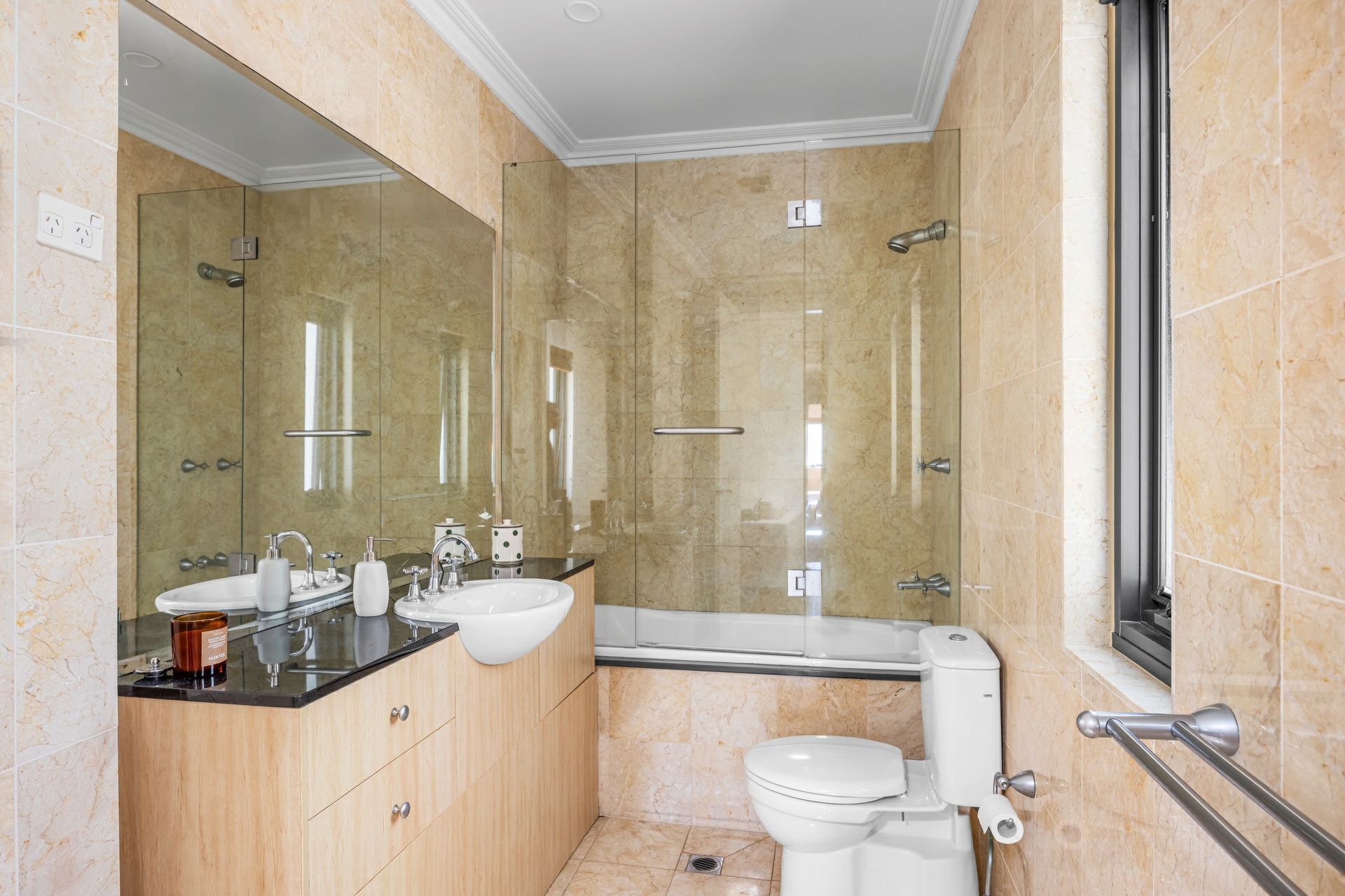 2/17 Berwick Street, Coogee