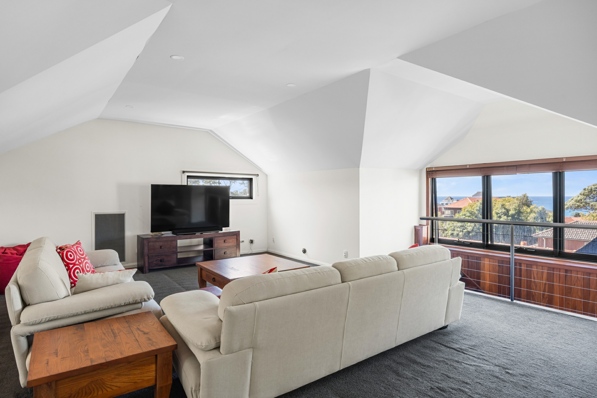 2/17 Berwick Street, Coogee