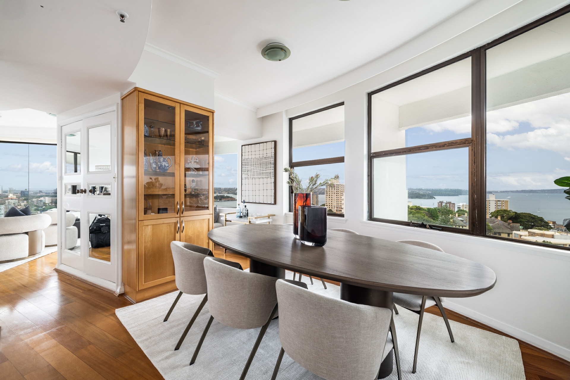 14/75-79 Darling Point Road — photo 3 of 13