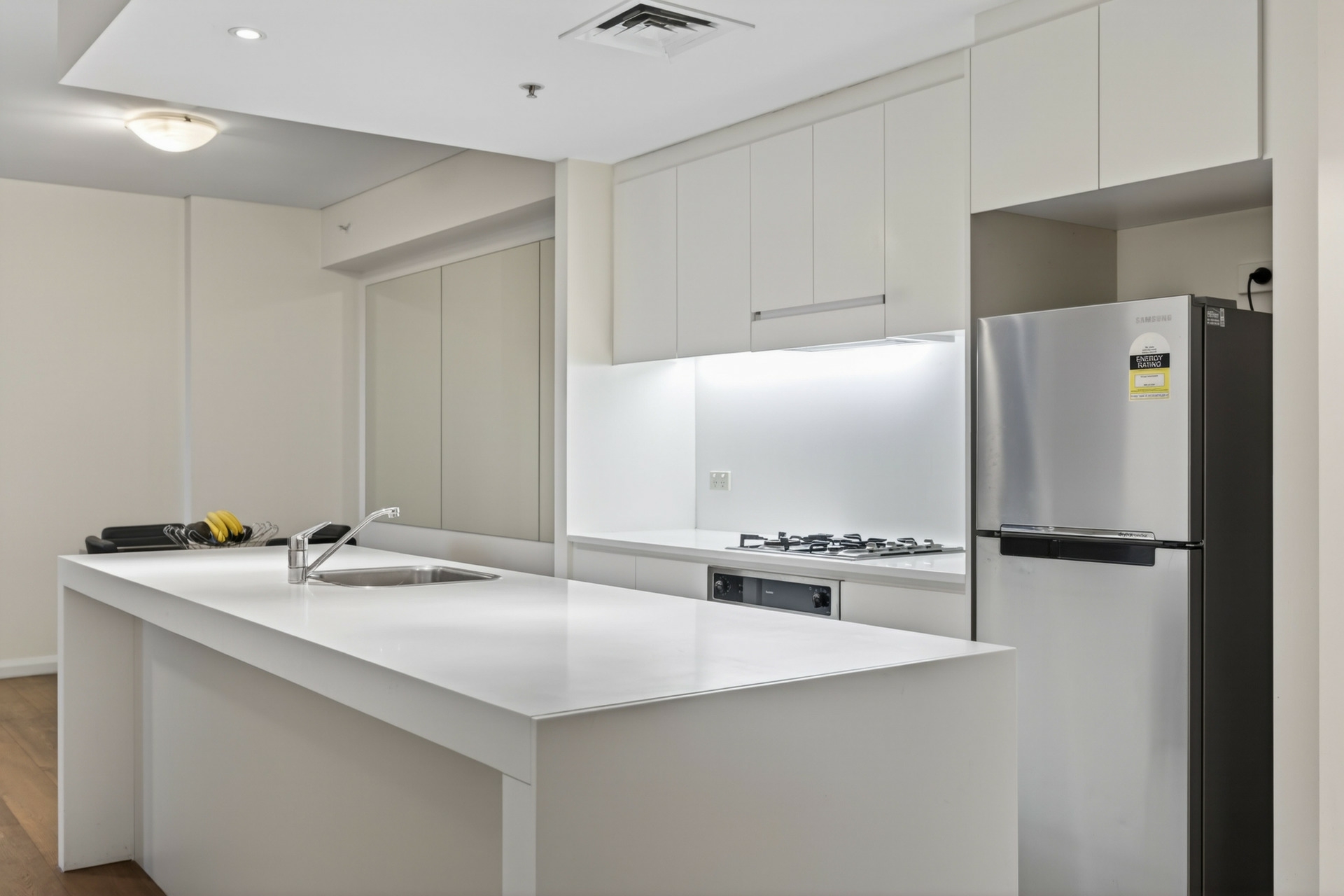 509/35 Shelley Street — photo 8 of 19