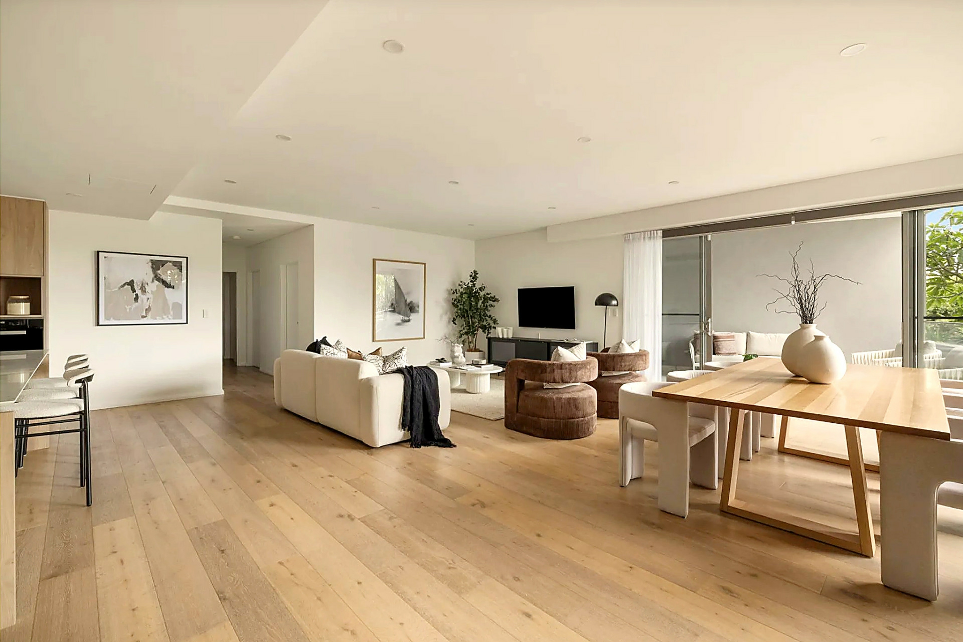 9/33 Hamilton Street — photo from LJ Hooker Double Bay
