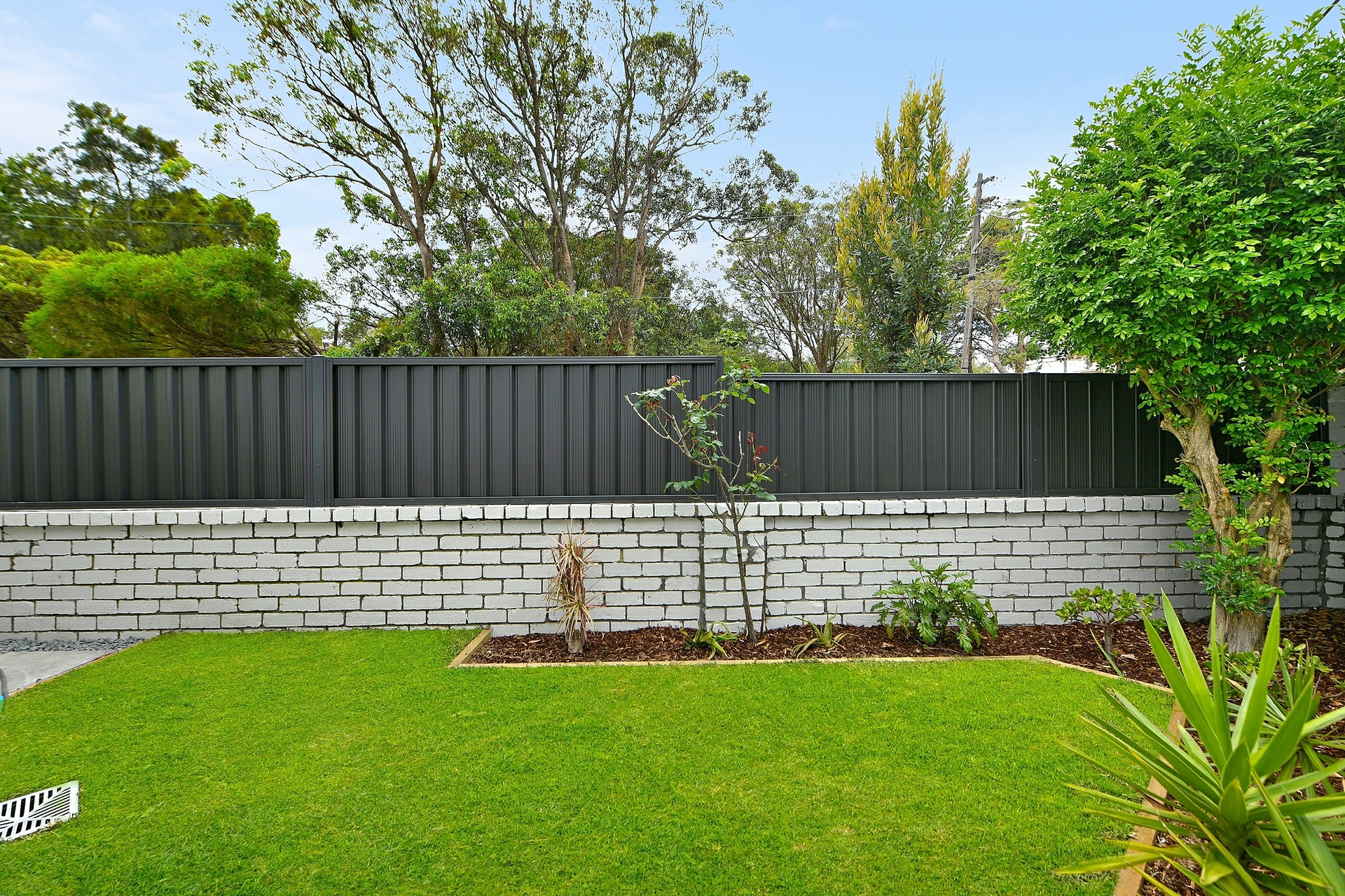 36 Hincks Street — photo 3 of 12