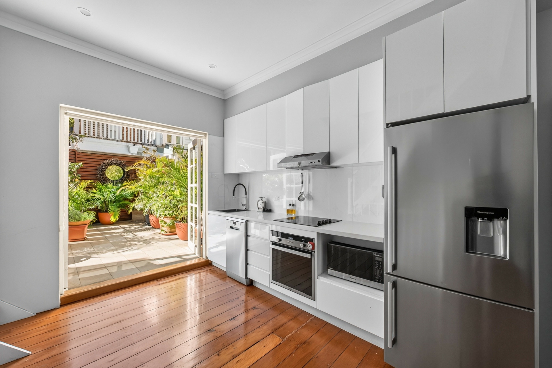 34 Corben Street — photo 4 of 22