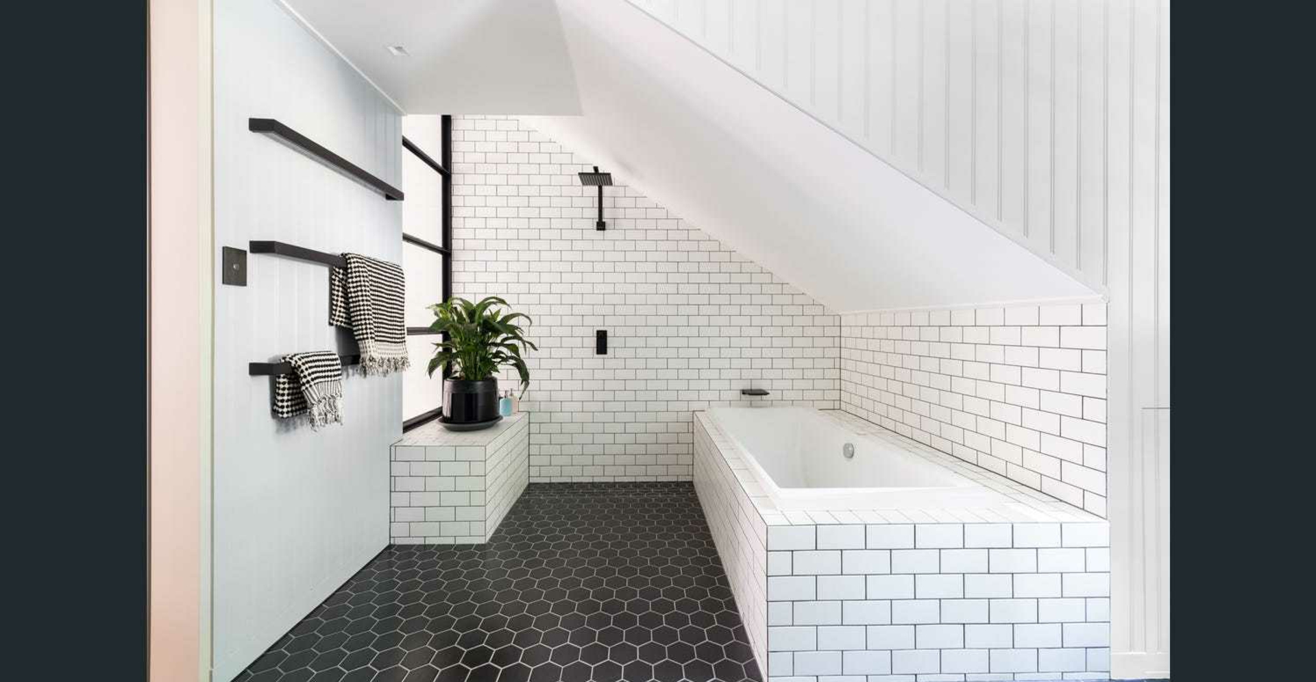 111A Riley Street — photo 15 of 22