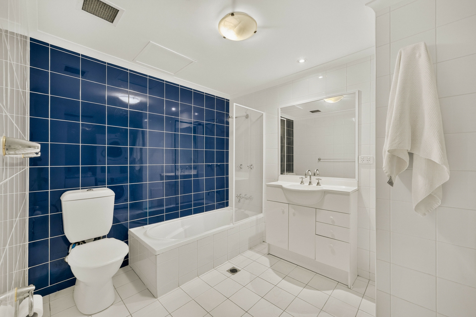 204/1 Poplar Street — photo 9 of 12