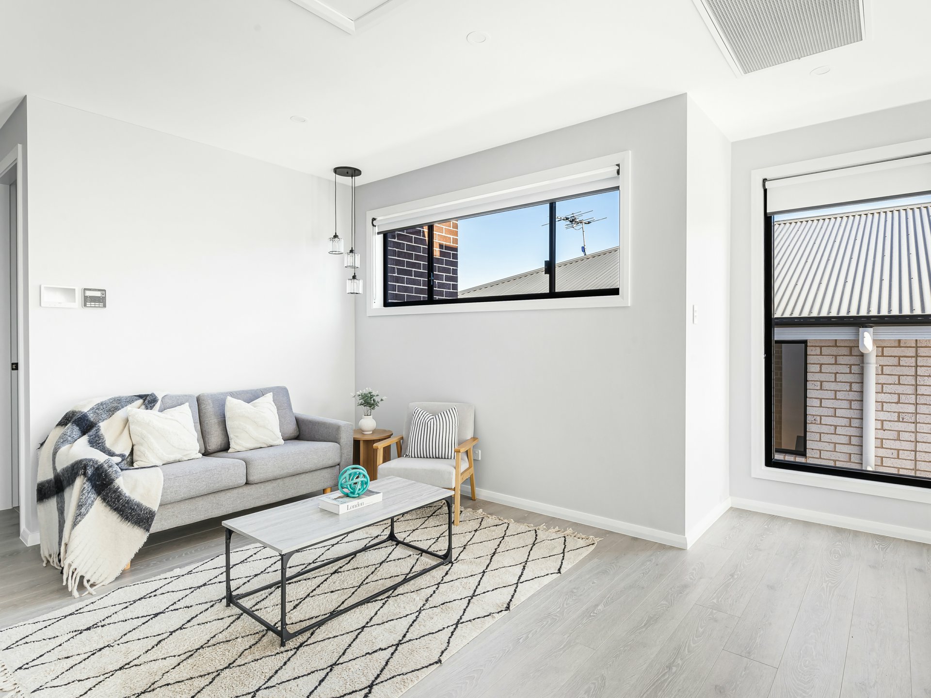 10 Sculptor street, BOX HILL