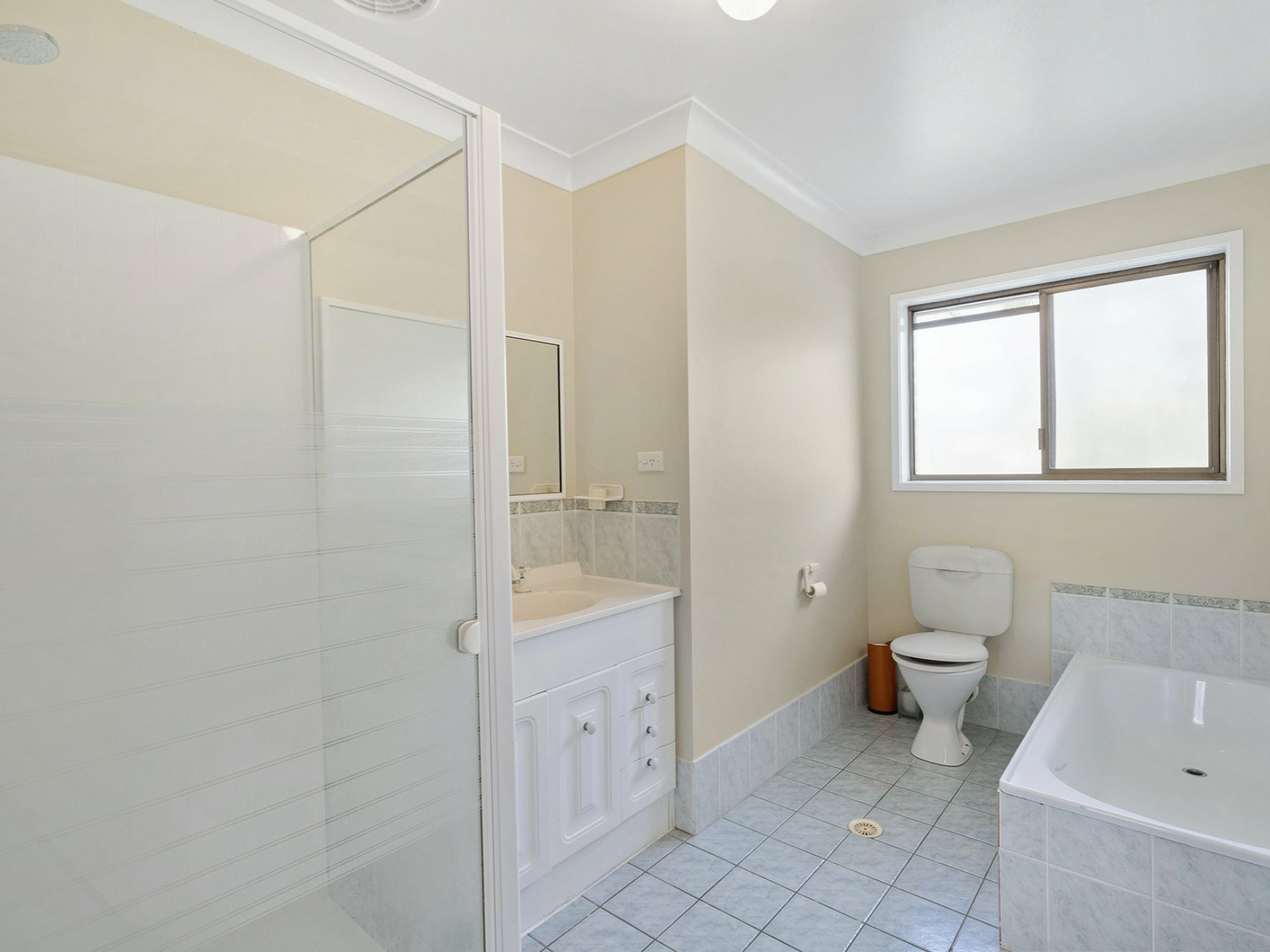 325 Springwood road, SPRINGWOOD