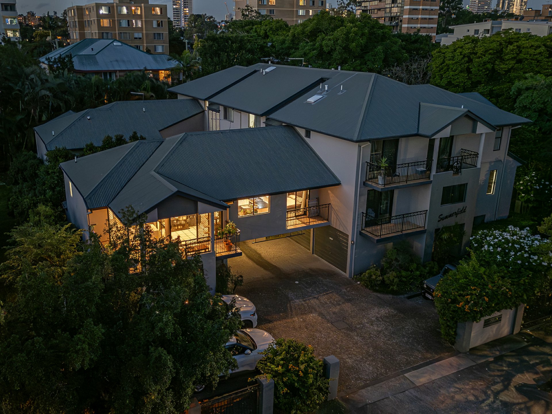 1/260 Sir Fred Schonell Drive, ST LUCIA