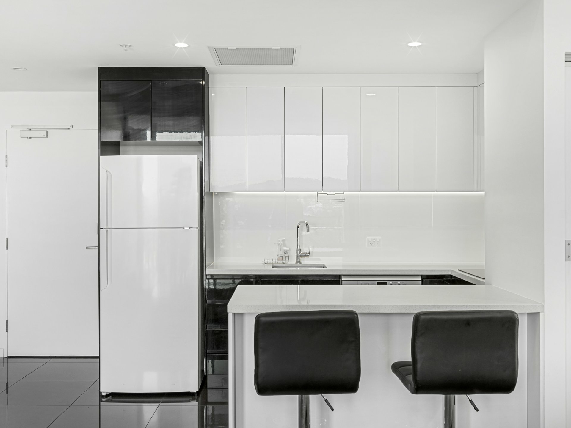 Apartment 1208/38 High St, TOOWONG