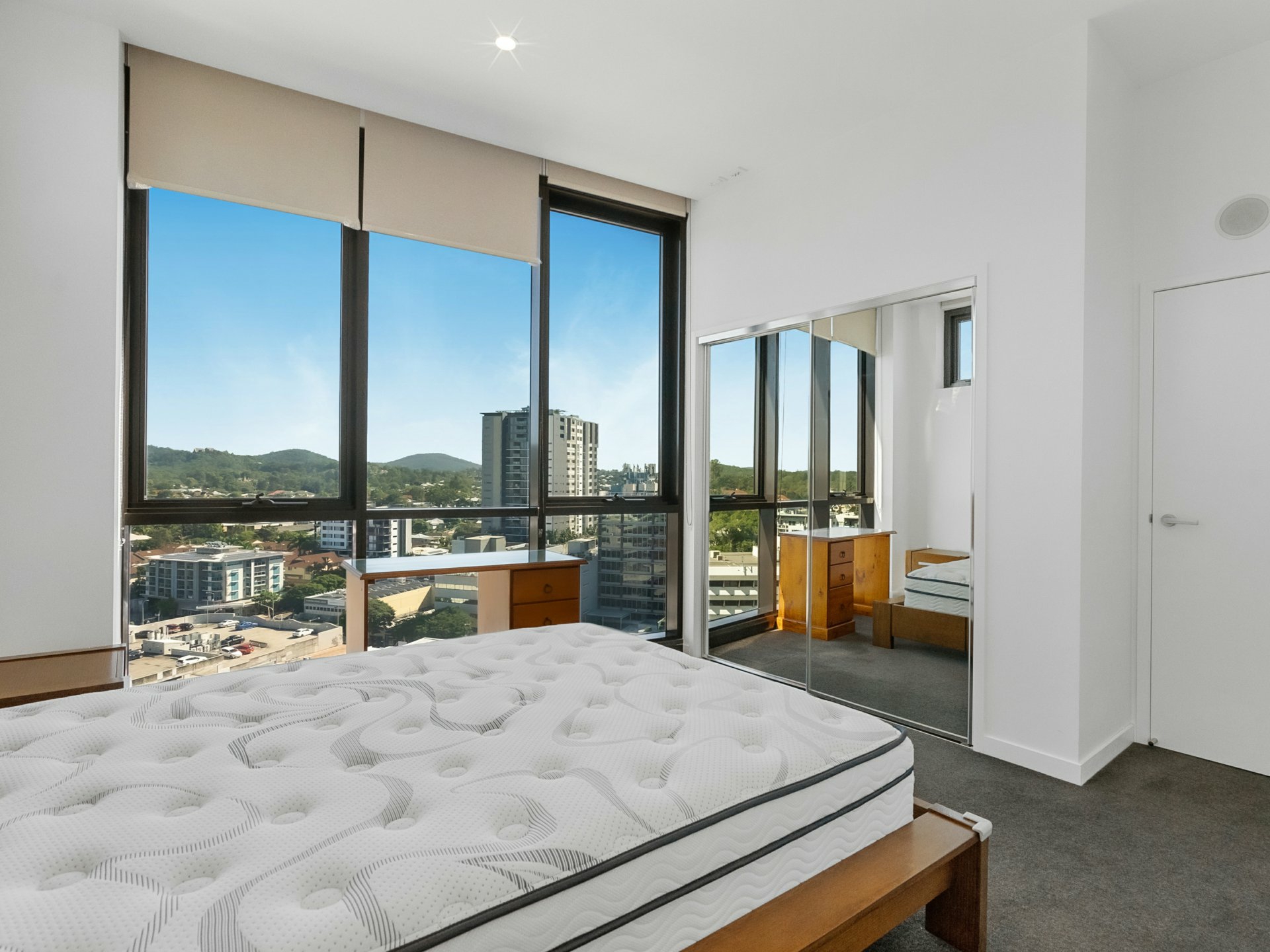 Apartment 1208/38 High St, TOOWONG
