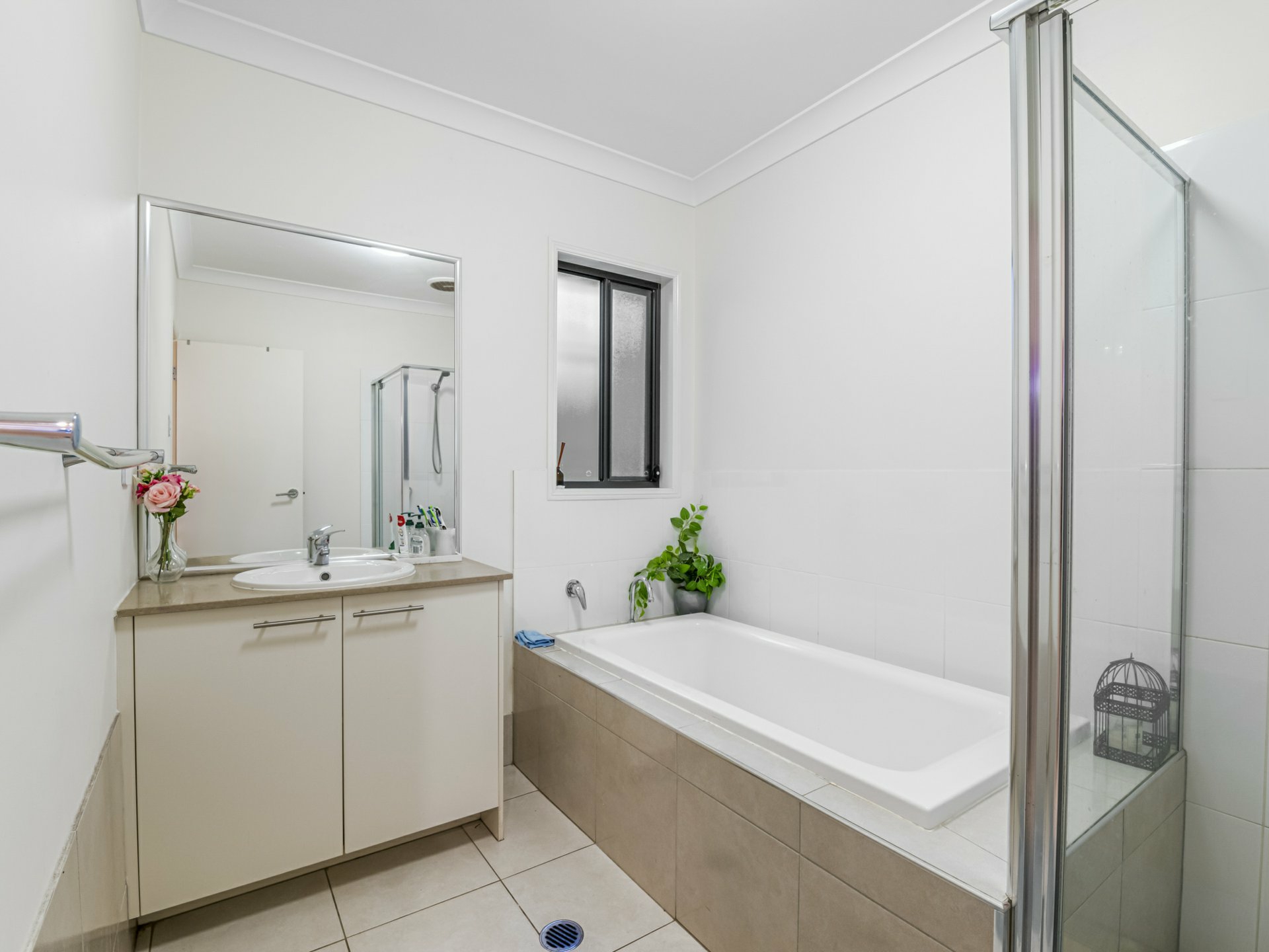 27 Oxenham Circuit, AUGUSTINE HEIGHTS