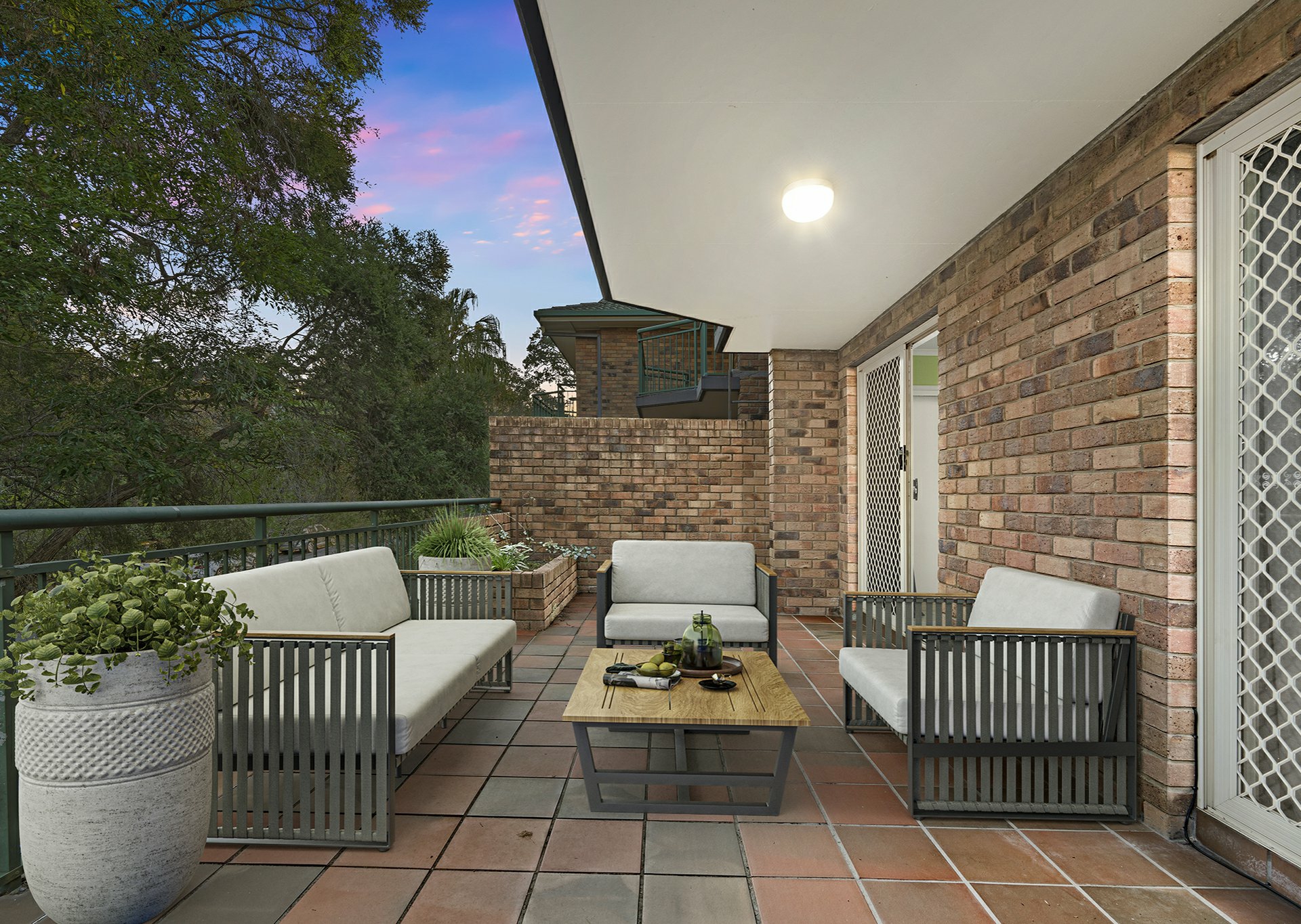 4/24 Depper St, ST LUCIA