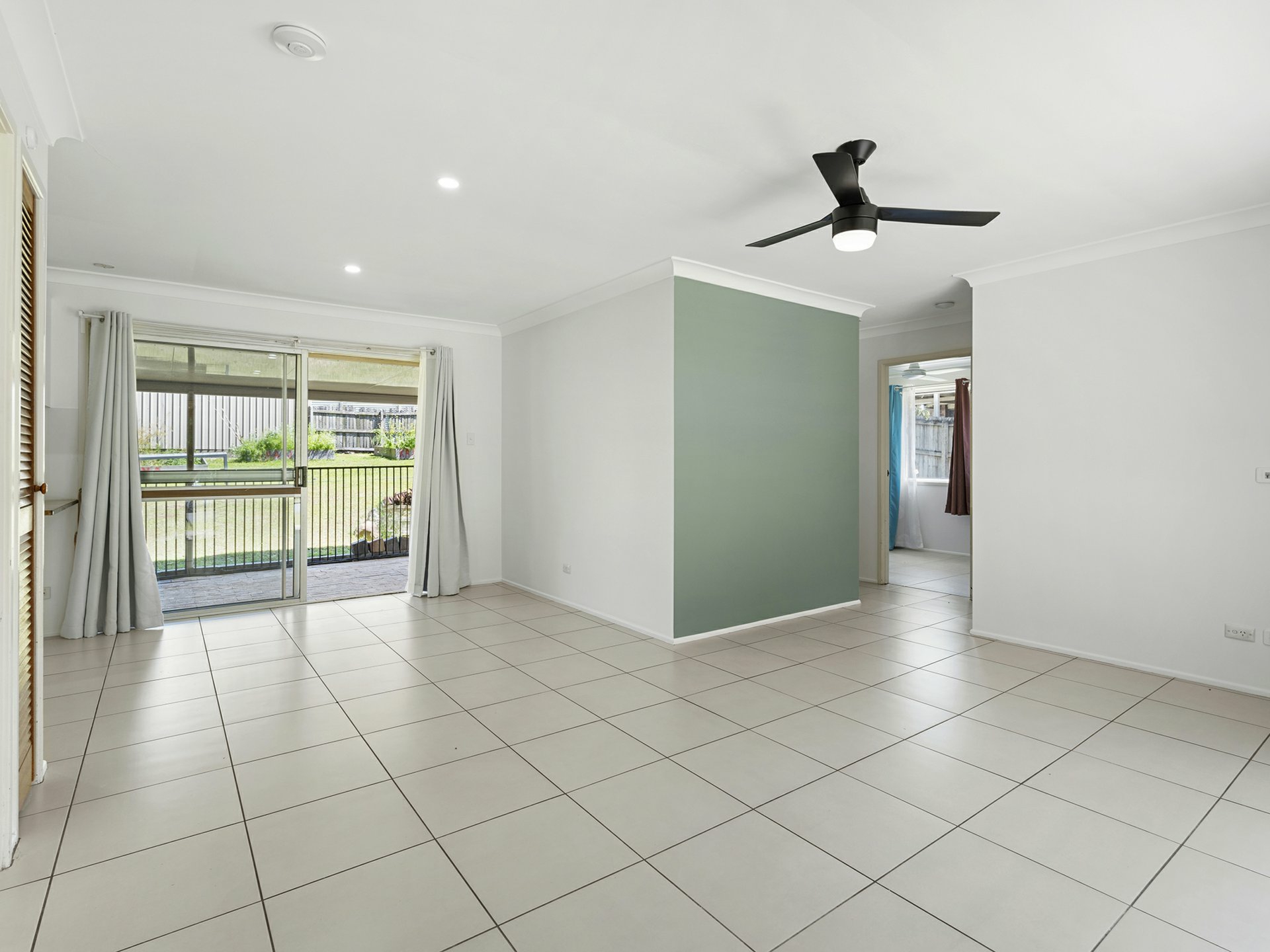 3 fern street, BROWNS PLAINS