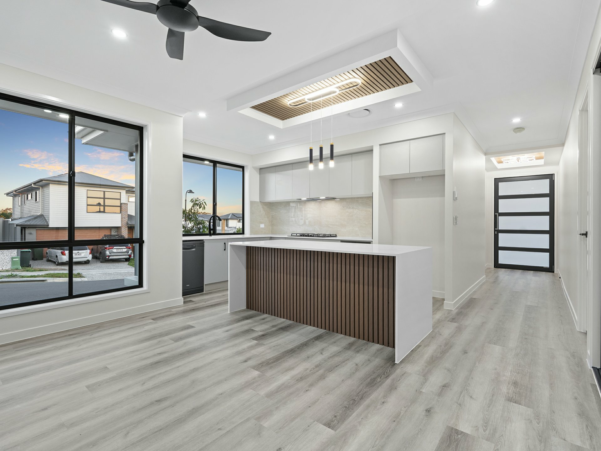 34 Highbury Court, GREENBANK