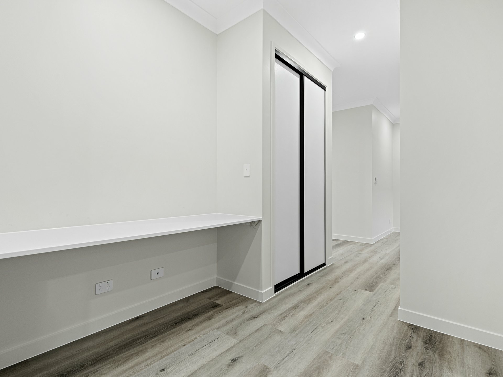 34 Highbury Court, GREENBANK