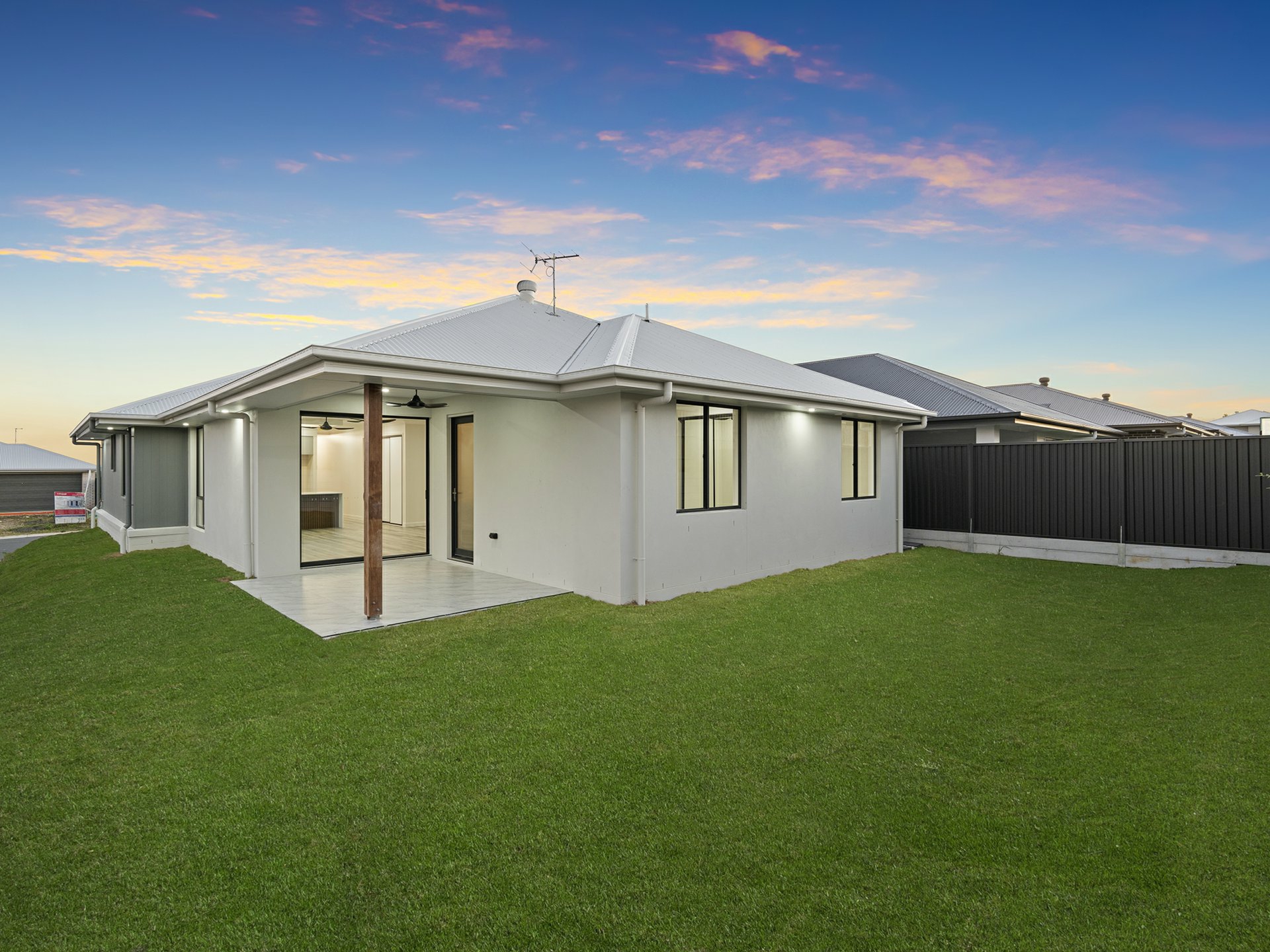 34 Highbury Court, GREENBANK