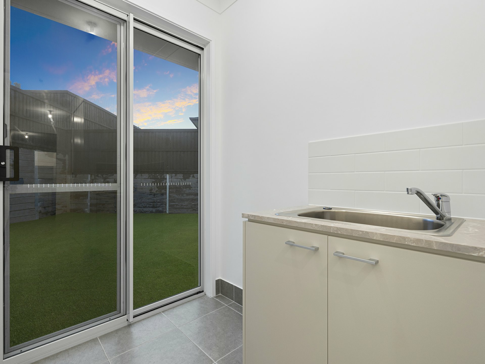 11-13 Regents cresent, YARRABILBA