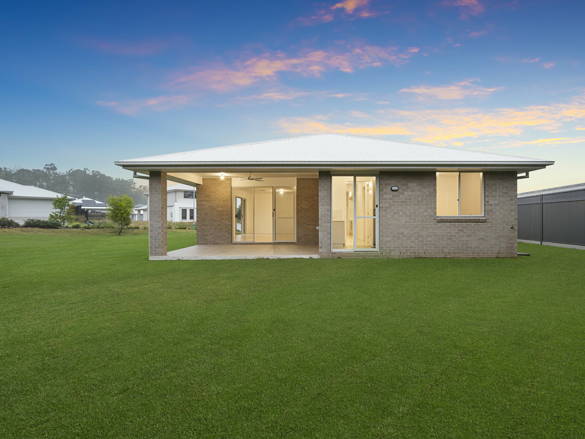 11-13 Regents cresent, YARRABILBA