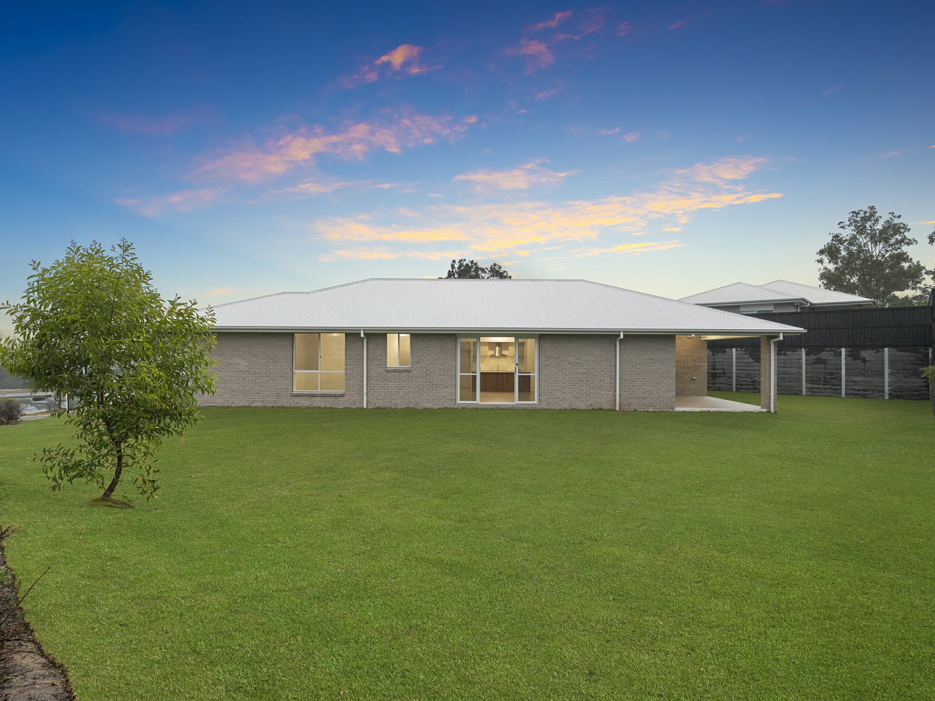 11-13 Regents cresent, YARRABILBA