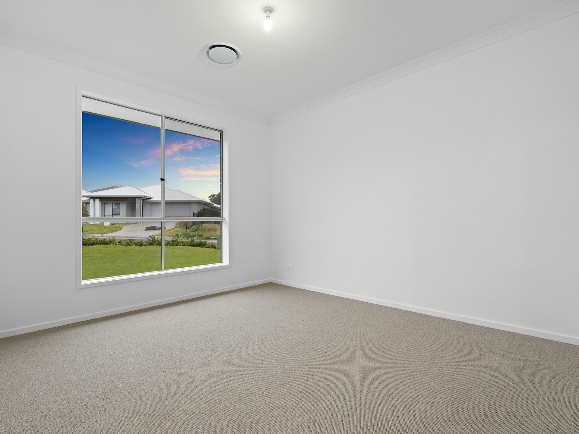 11-13 Regents cresent, YARRABILBA