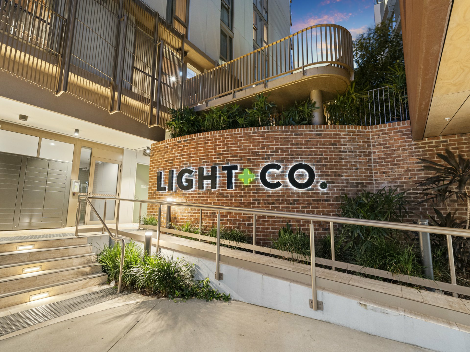 20710/15 Beesley Street, West End