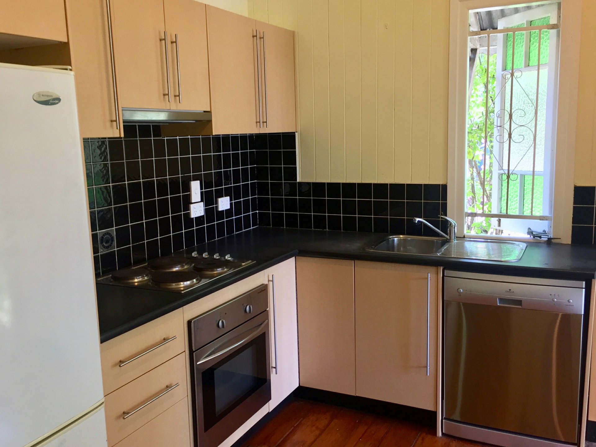 149-153 Moggill Road — photo 13 of 27