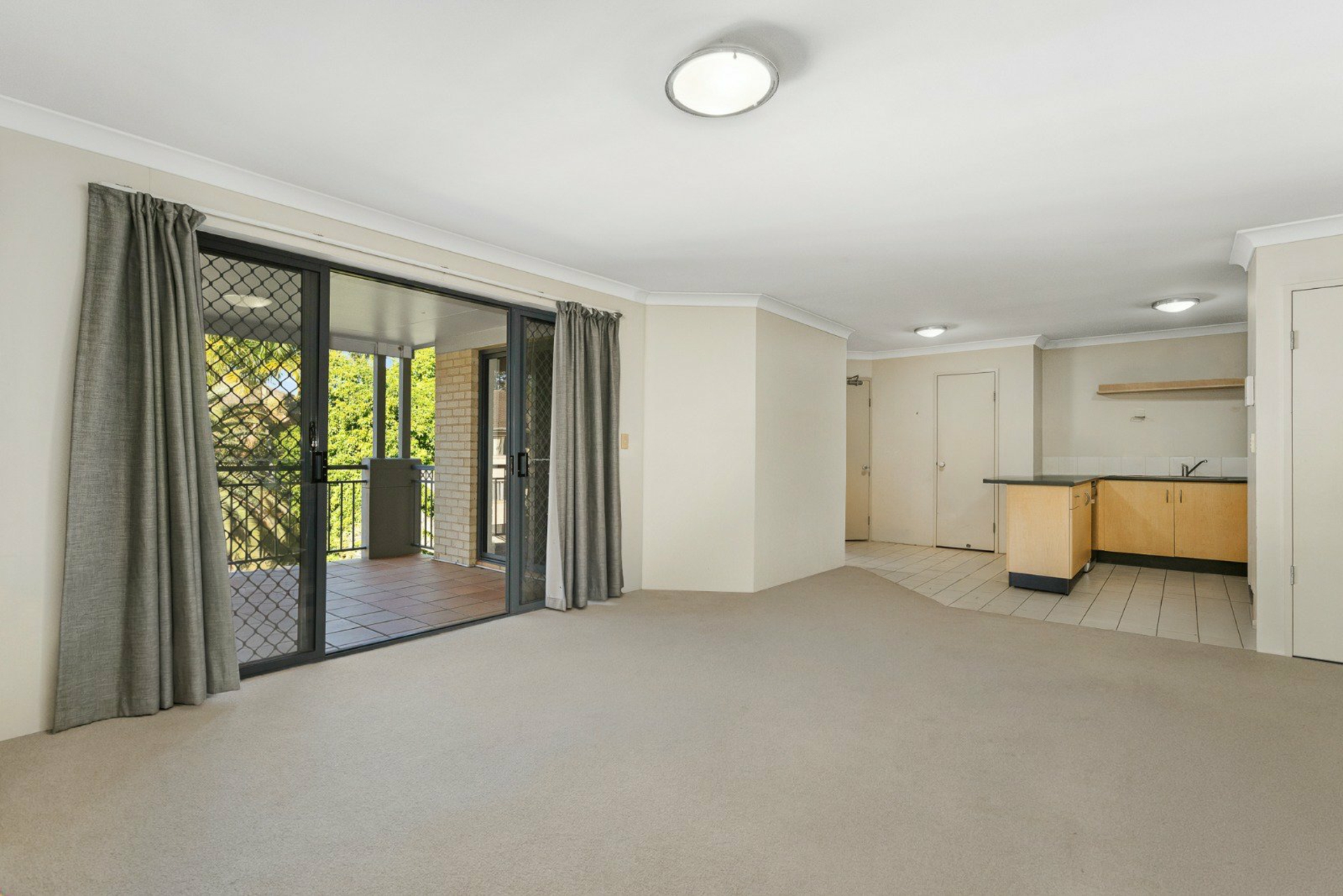 53/139 Macquarie Street — photo 7 of 14