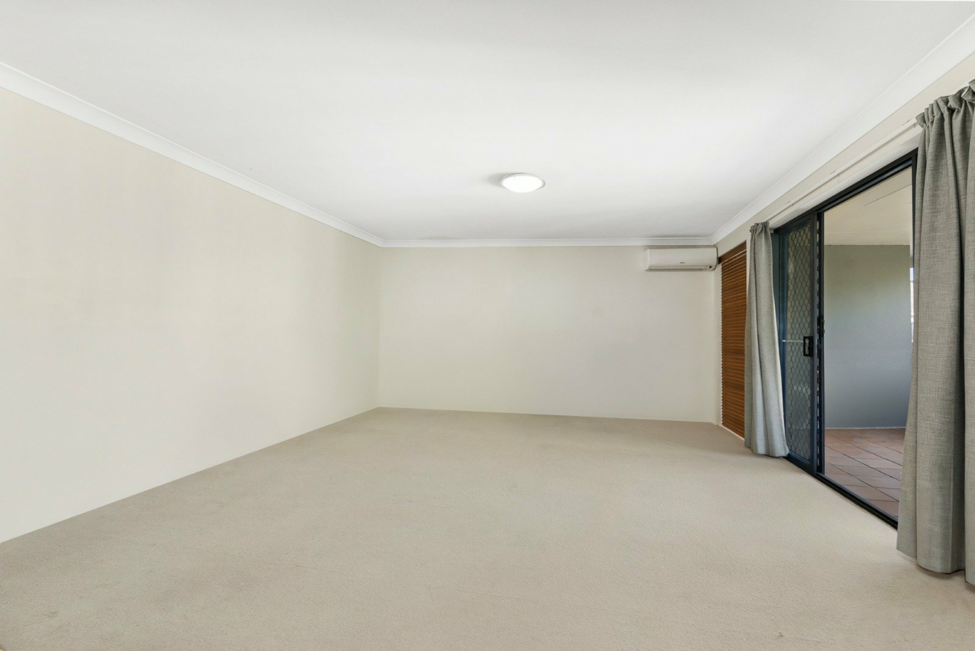 53/139 Macquarie Street — photo 9 of 14