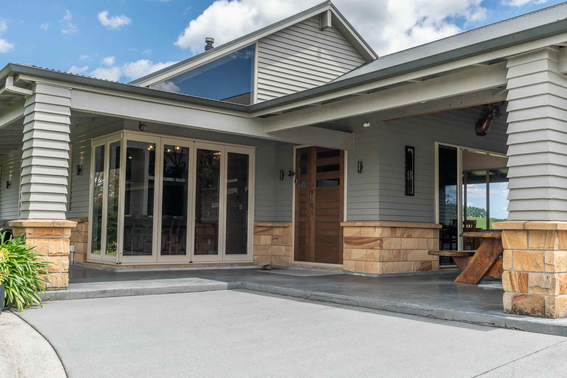 220 Howden Road, WHATAWHATA