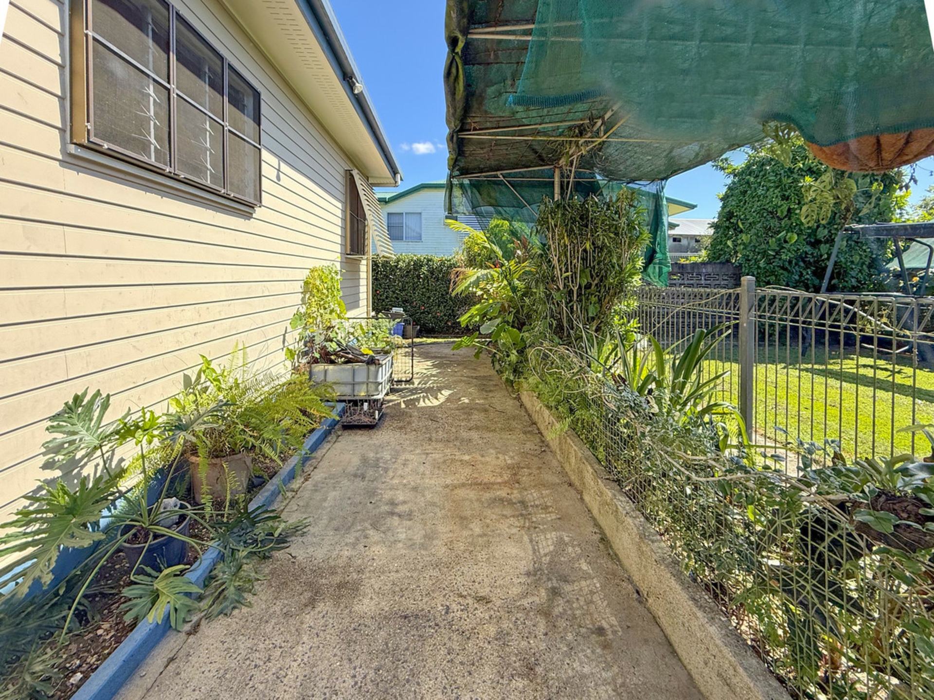 298 Silkwood Japoon Road, SILKWOOD