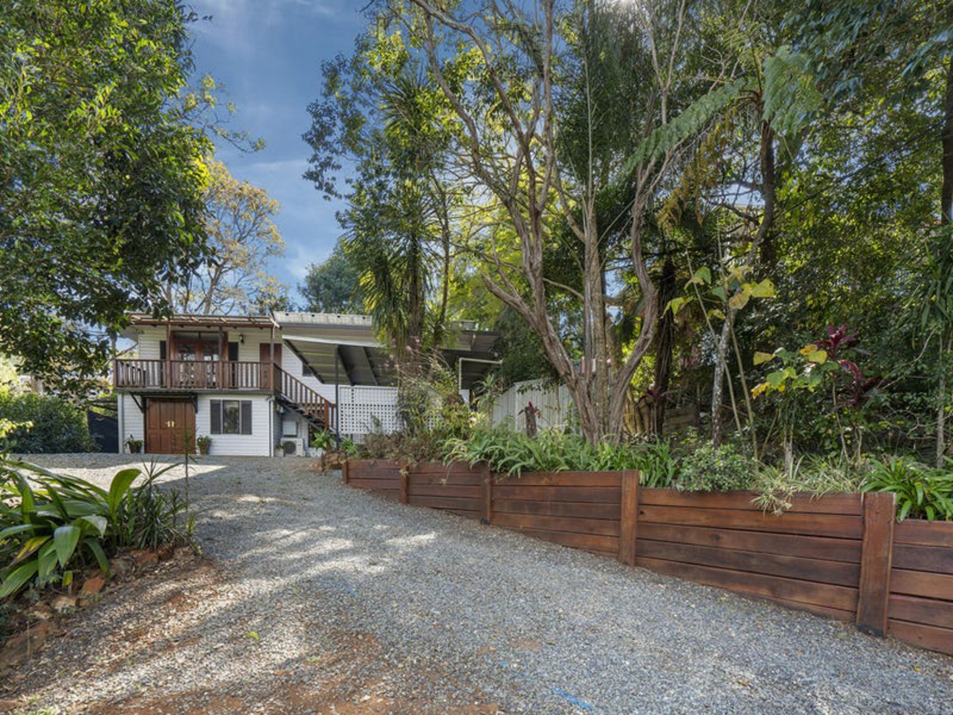 60 Pacific Parade, TAMBORINE MOUNTAIN
