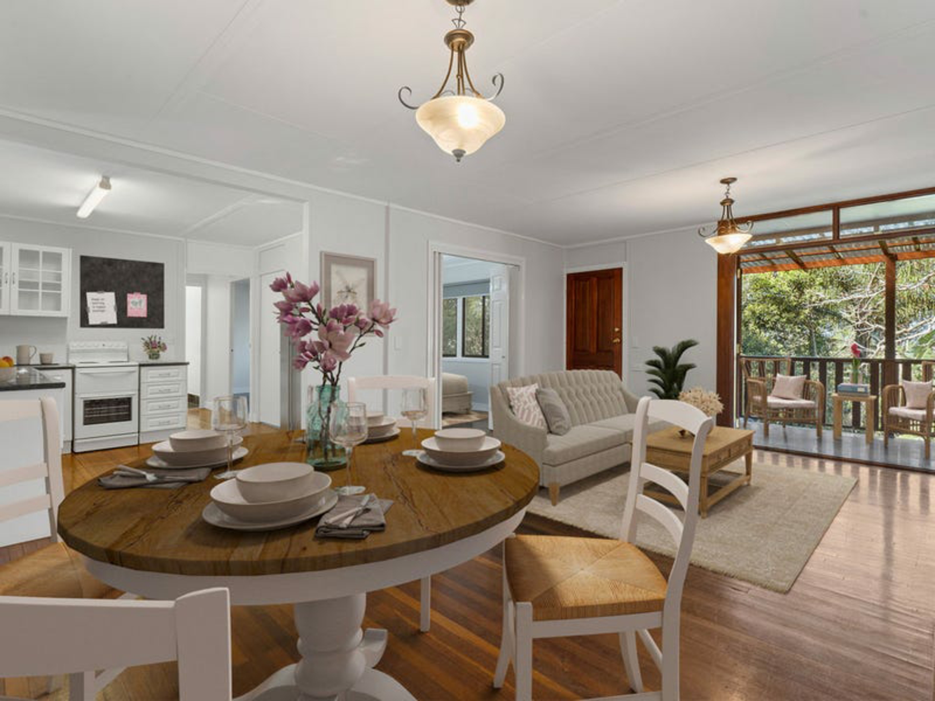 60 Pacific Parade, TAMBORINE MOUNTAIN