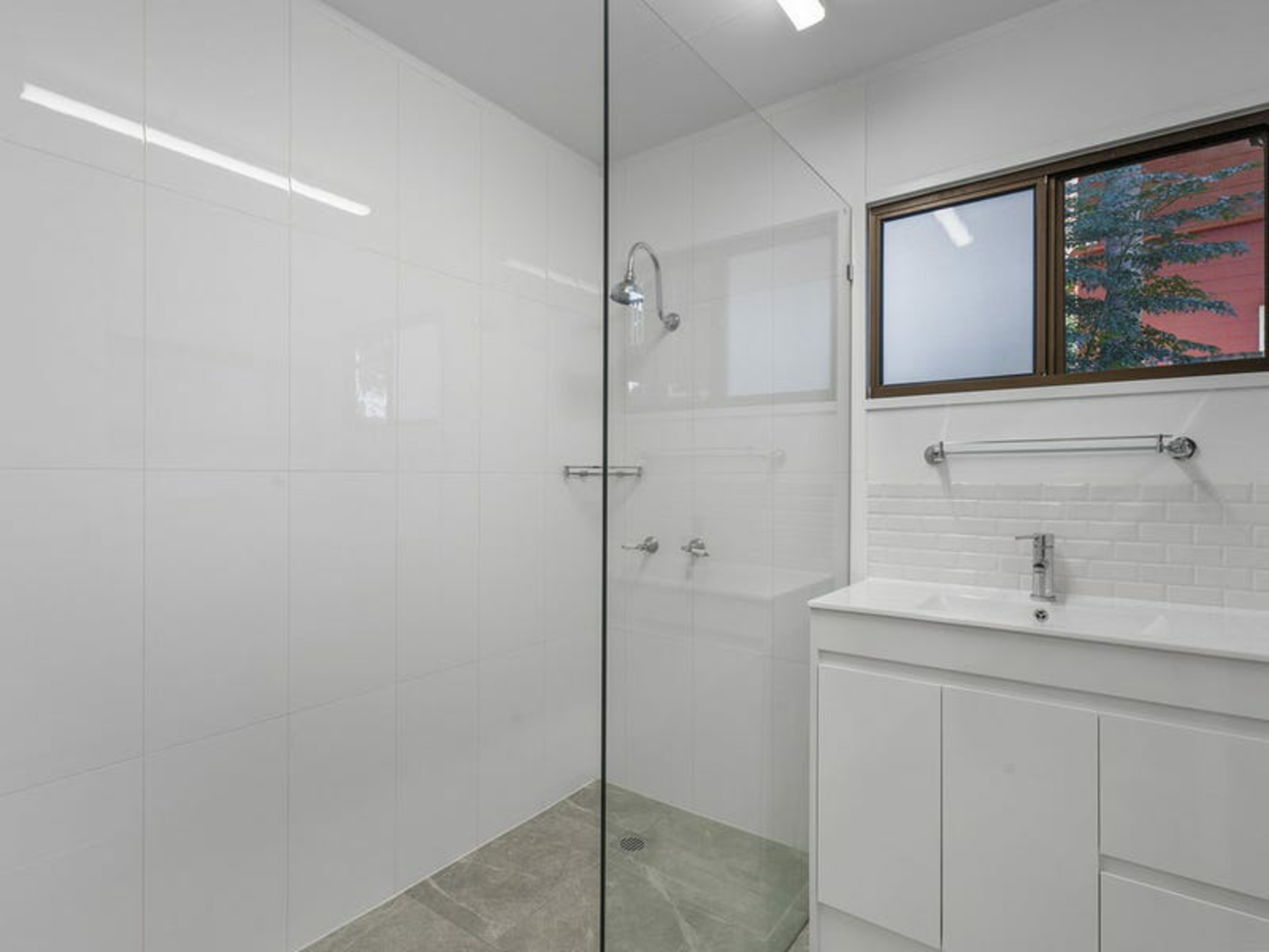 60 Pacific Parade, TAMBORINE MOUNTAIN